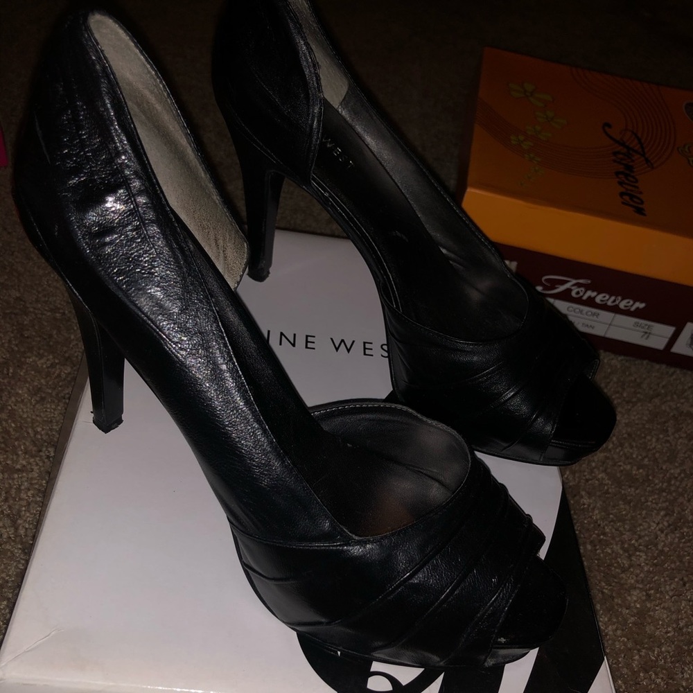 Black Nine West heels